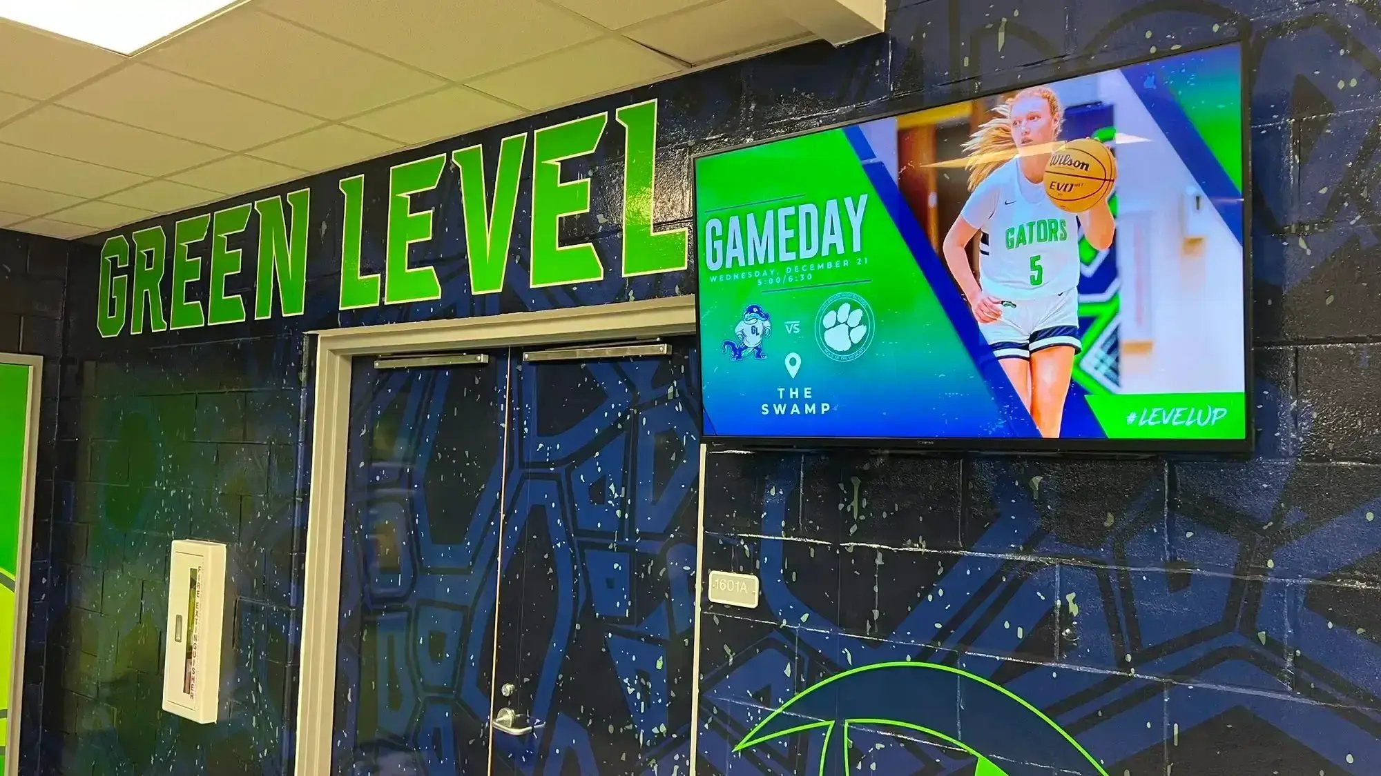 Green Level Gipper Display Signage
